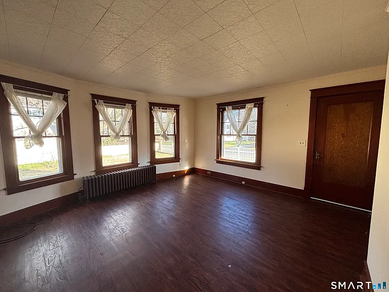 36 Sugar St — Photo 4