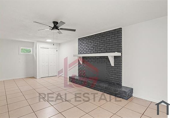 5th image of 4112 Vassar Cir