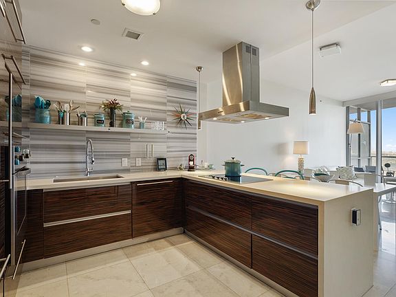 3rd image of 1100 Biscayne Blvd Unit 2903