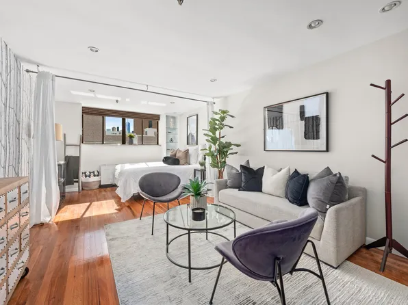 67 East 11th Street image 1 of 13