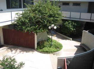 1060 20th St APT 1, Santa Monica, CA 90403