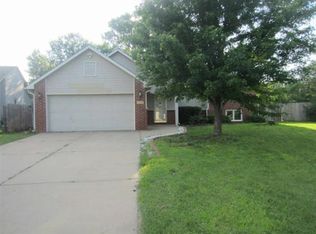 1205 S Goebel St, Wichita, KS 67207