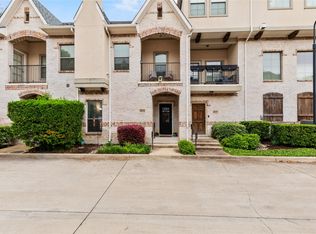 8824 Tudor Pl, Dallas, TX 75228