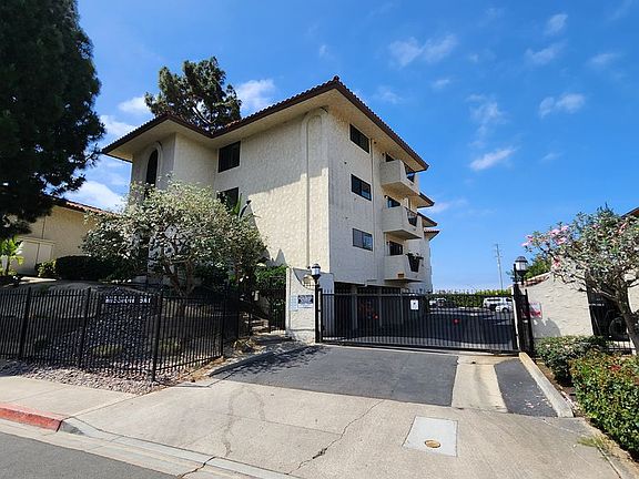 2nd image of 4235 Asher St Unit 61