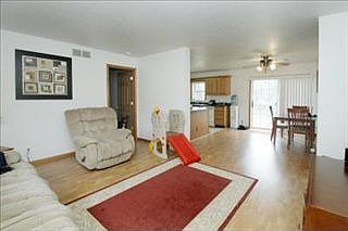 5th image of 98 Boyer Dr