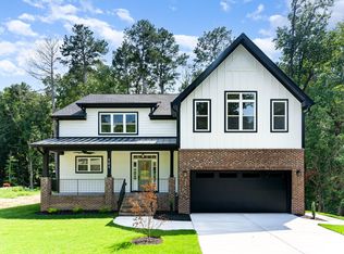 301 W College St, Louisburg, NC 27549