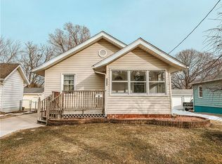 1239 57th St, Des Moines, IA 50311