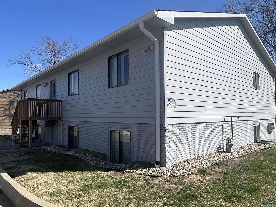 2nd image of 3705 S Cathy Ave