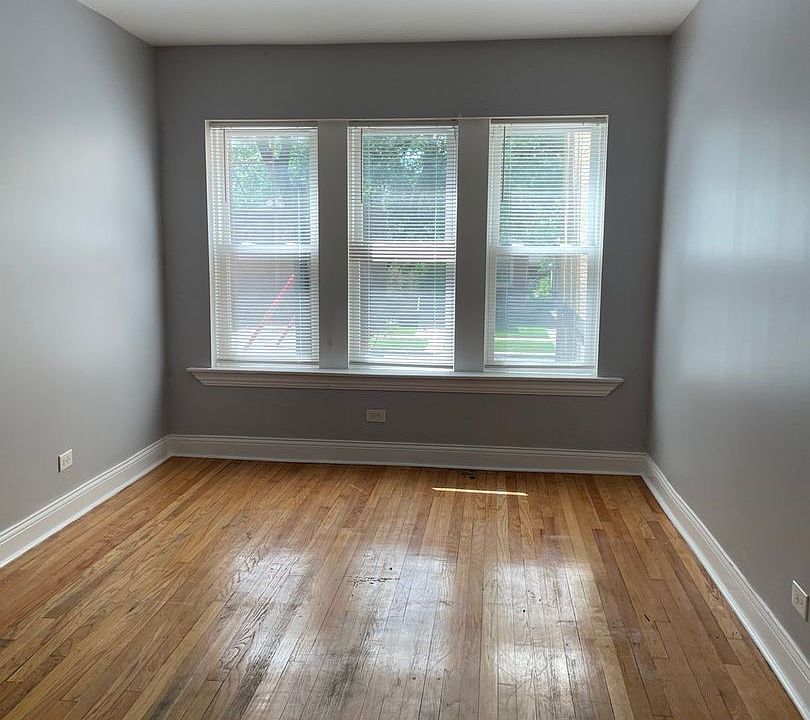 1st image of 8317-23 S Drexel Ave #8319-1