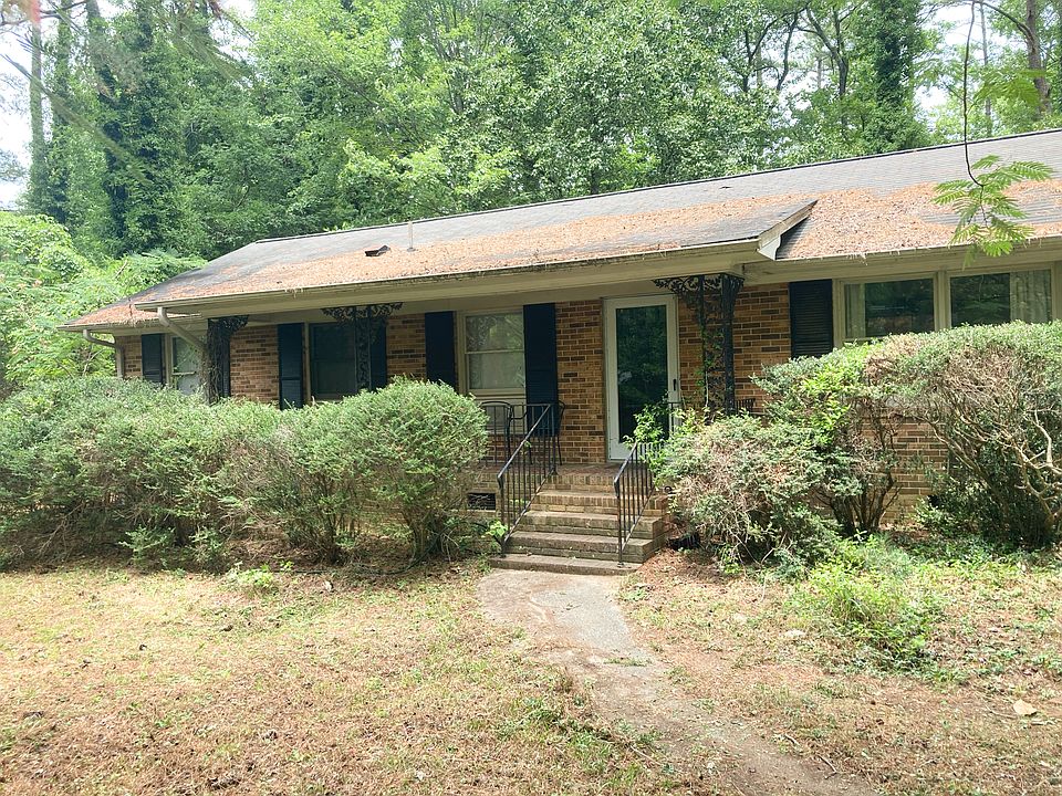 1st image of 208 Bennington Dr