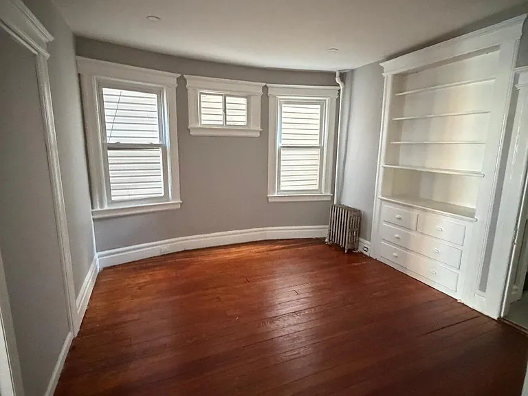 253 Ellis Ave #1A — Photo 2