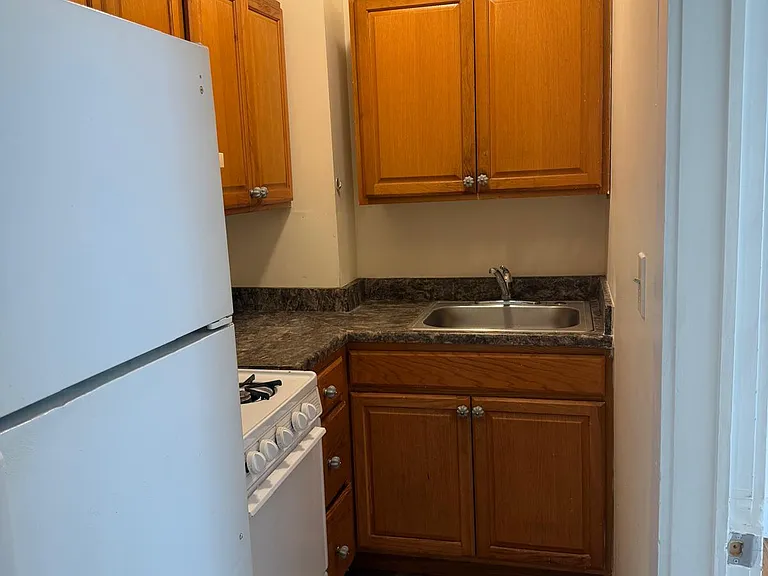 842 County St #1 — Photo 6
