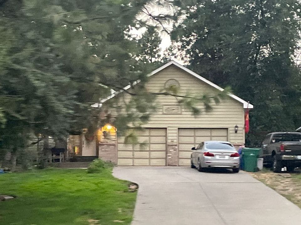 1st image of 8509 E Columbia Dr