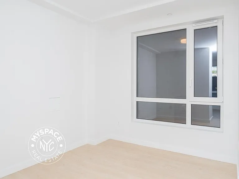 280 Meeker Ave #805 — Photo 7
