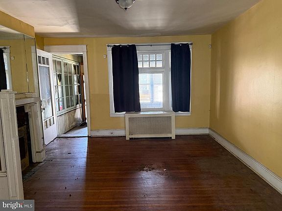 5th image of 939 S 59th St