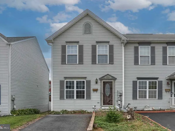 2456 Emerald Ct, Harrisburg, PA 17104