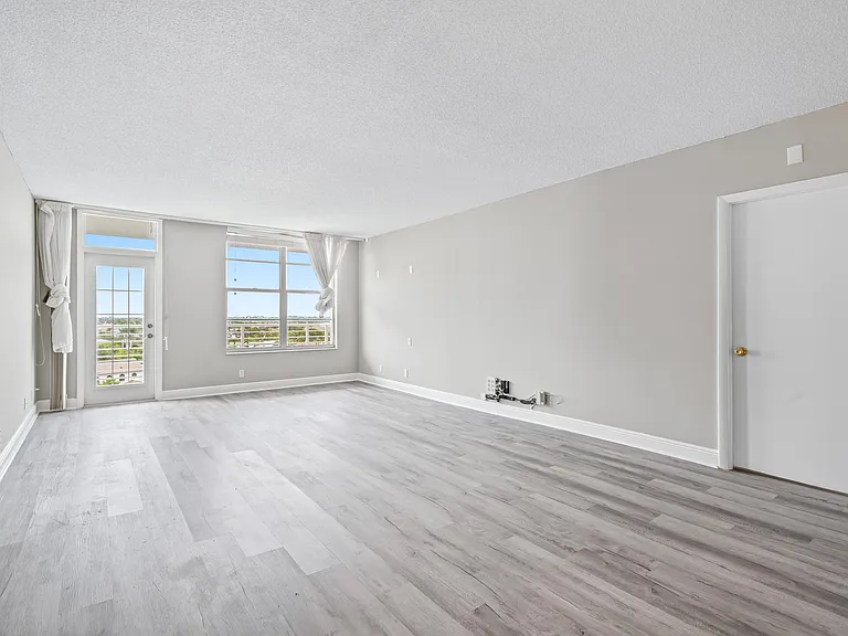 2851 S Ocean #26 — Photo 7
