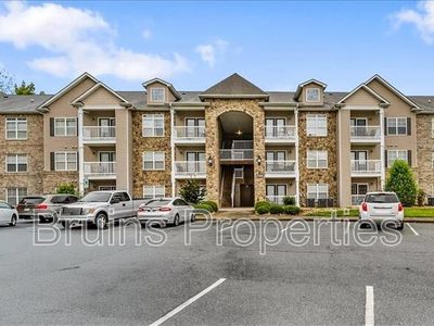 7104 W Friendly Ave UNIT 310, Greensboro, NC, 27410