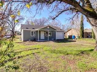 5882 Missouri Ln, Anderson, CA 96007