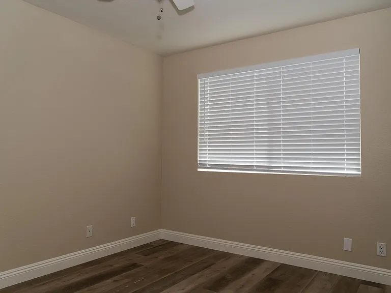 6661 N 78th Pl — Photo 18