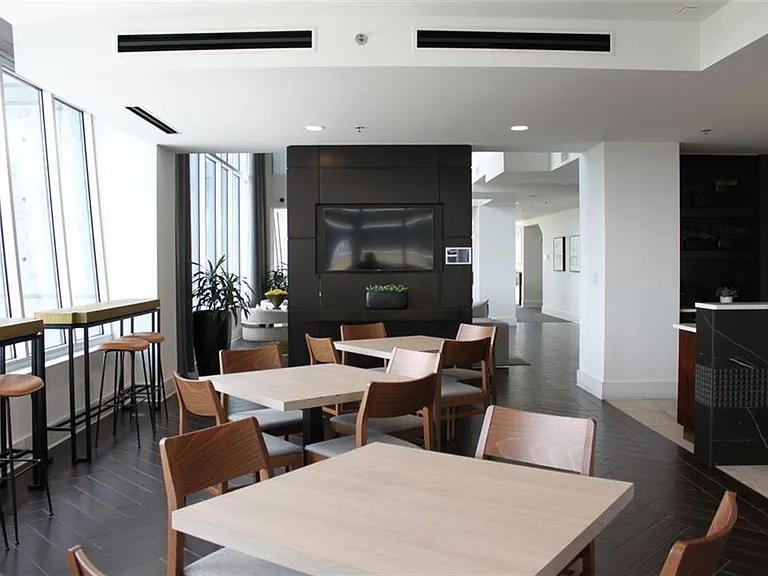 855 W Peachtree St NE #3201 — Photo 47