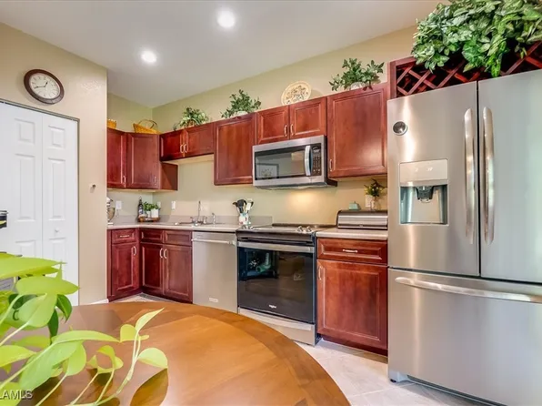 3347 Dandolo Cir, Cape Coral, FL 33909