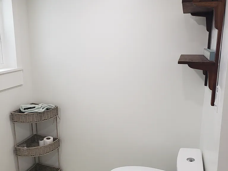 612 N Duss St #1 — Photo 8