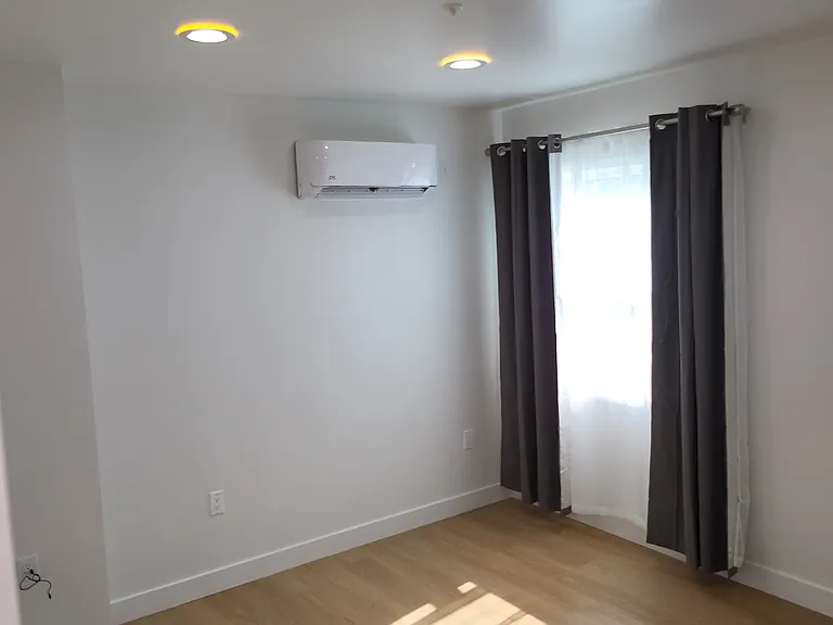 5700 Clemson St — Photo 8