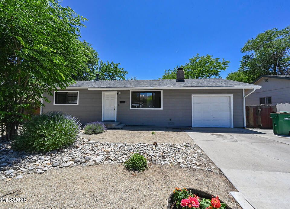 1st image of 221 E Nye Ln