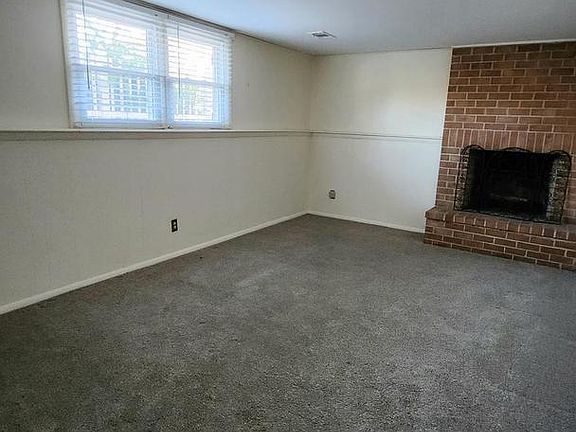 2nd image of 1308 Saratoga Dr