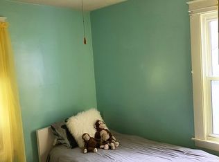 2 Dartmouth St, Enfield, CT 06082