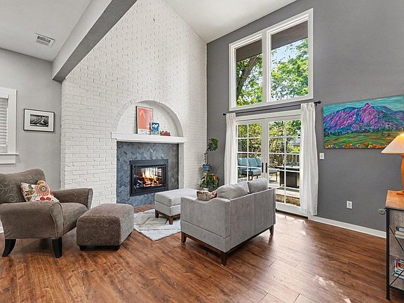 3rd image of 4847 Tanglewood Ct