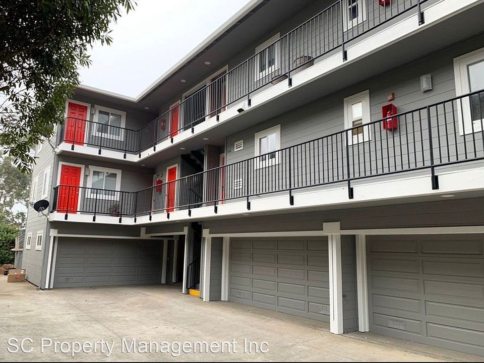 1st image of 592 Avenue Alhambra Half