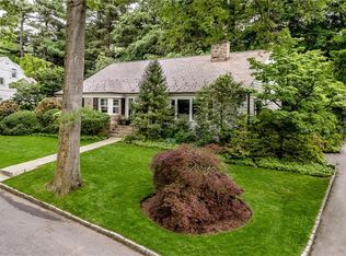 5 Leggett Rd, Bronxville, NY 10708