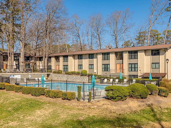 2nd image of 1526 Dresden Dr NE #1496-B