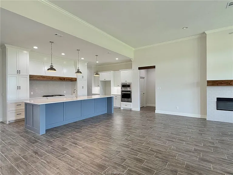 4205 Skylar Dr — Photo 5