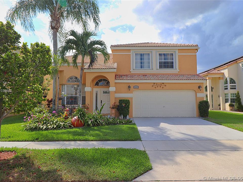 1st image of 660 NW 155th Ter