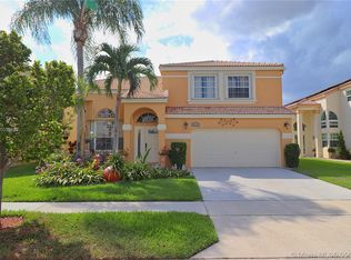 660 NW 155th Ter, Pembroke Pines, FL 33028
