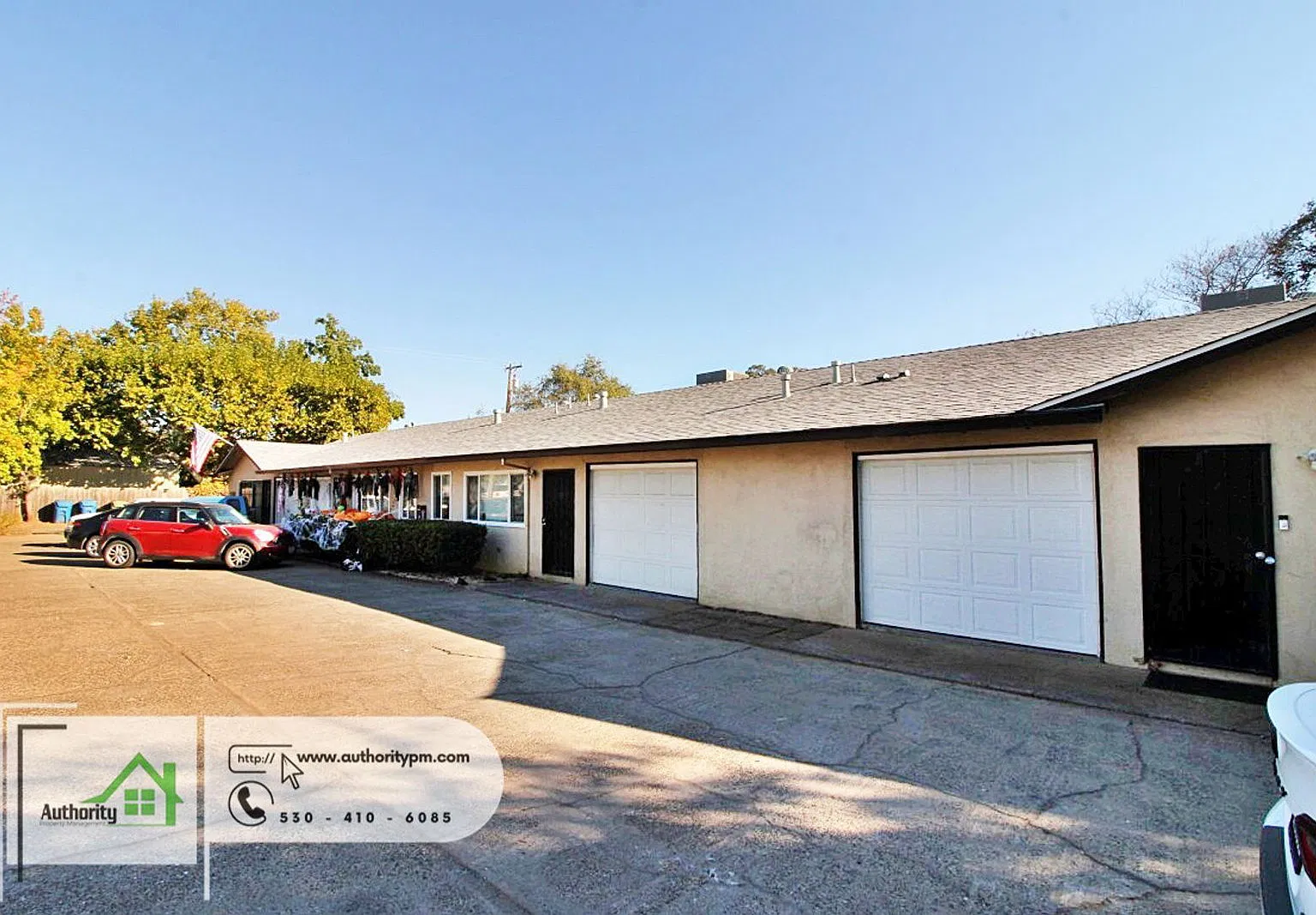 3 bed, 1.0 bath, 1050 sqft, $1,695 — Photo 3