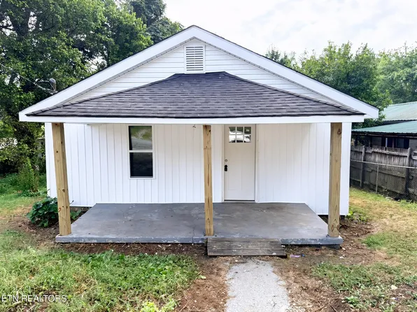 512 W Hemlock St, La Follette, TN 37766