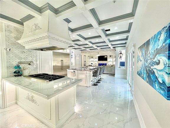 5th image of 1204 Thoroughbred Ln