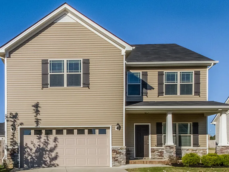 8005 Lakota Ct — Photo 1