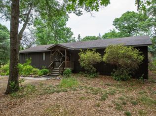 624 329th Ave NE, Cambridge, MN 55008