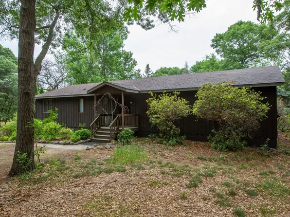 624 329th Ave NE, Cambridge, MN 55008