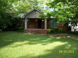602 N 1st St, Gould, AR 71643