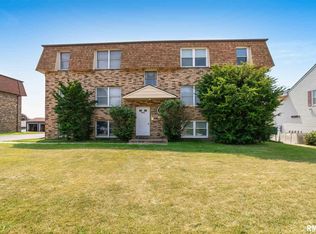 2029 E 38th Street Pl APT 1, Davenport, IA 52807