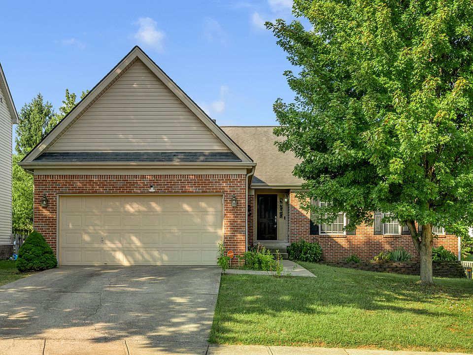 1st image of 111 Raes Creek Ct