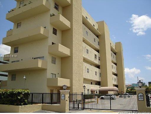 2nd image of 300 NW 42nd Ave APT 407