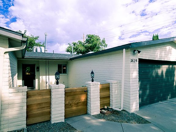 2nd image of 3829 Valerie Pl NE