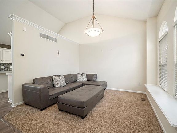 4th image of 1829 Shannon Dr